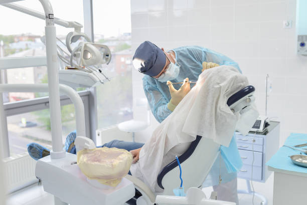 Best Emergency Tooth Extraction in Hedwig Village, TX